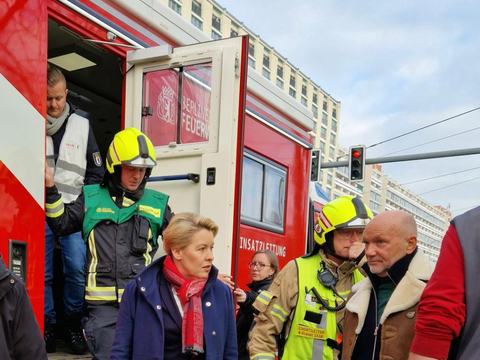 Koordinierter Einsatz zwischen dem Bezirksamt Mitte von Berlin und der Berliner Feuerwehr