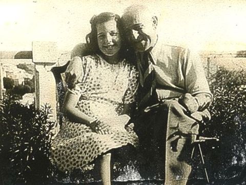 Bildvergrößerung: Walter und Evelyn Greve vermutlich um 1940 in Frankreich