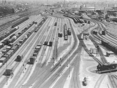 Blick über den Rangierbahnhof vom Wasserturm Richtung Norden, 1935