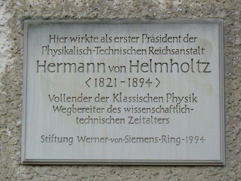 Gedenktafel für Hermann von Helmholtz (Foto: KHMM)