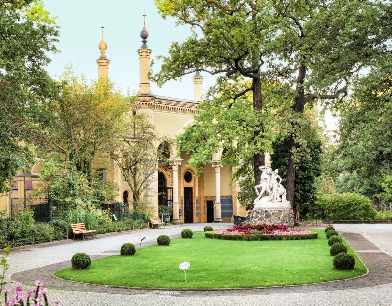 Das Antilopenhaus, ältester erhaltener Stilbau des Berliner Zoos und Ort der Ausstellung, 2016
