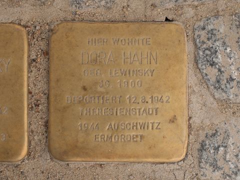 Stolperstein Dora Hahn