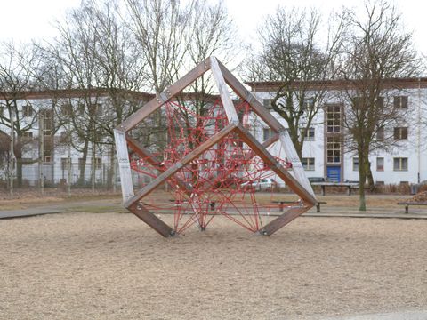 Spielplatz Aroser Allee/ Thurgauer Straße 1