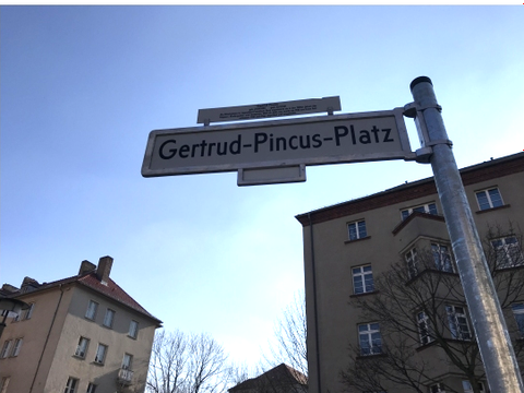 10. März 2022 Benennung eines Platzes in Gertud-Pincus-Platz