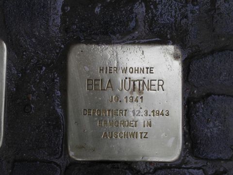 Stolperstein Bela Jüttner, Foto: F. Siebold