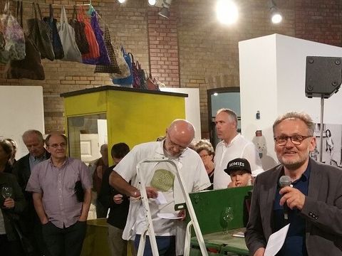 Bildvergrößerung: Bernt Roder eröffnet die Ausstellung