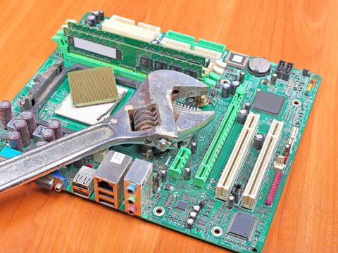 Computer Reparatur defekt, gebrochen