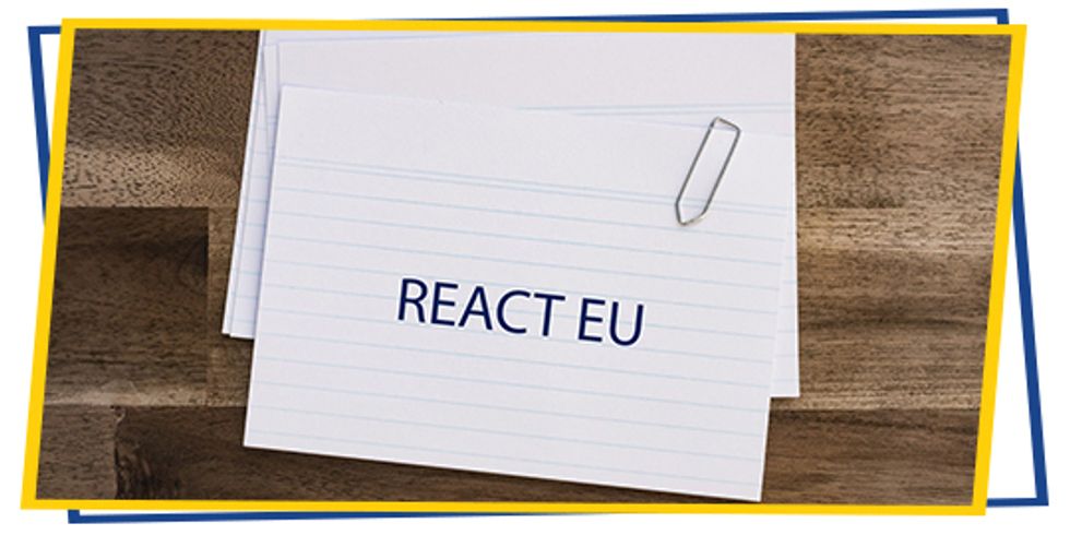 Karteikarten mit der Aufschrift REACT EU