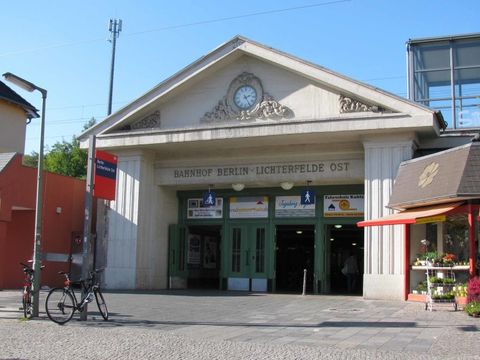 Der Bahnhof Lichterfelde Ost