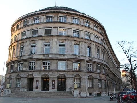 Bildvergrößerung: Das Nordsternhaus an der Salzburger Straße