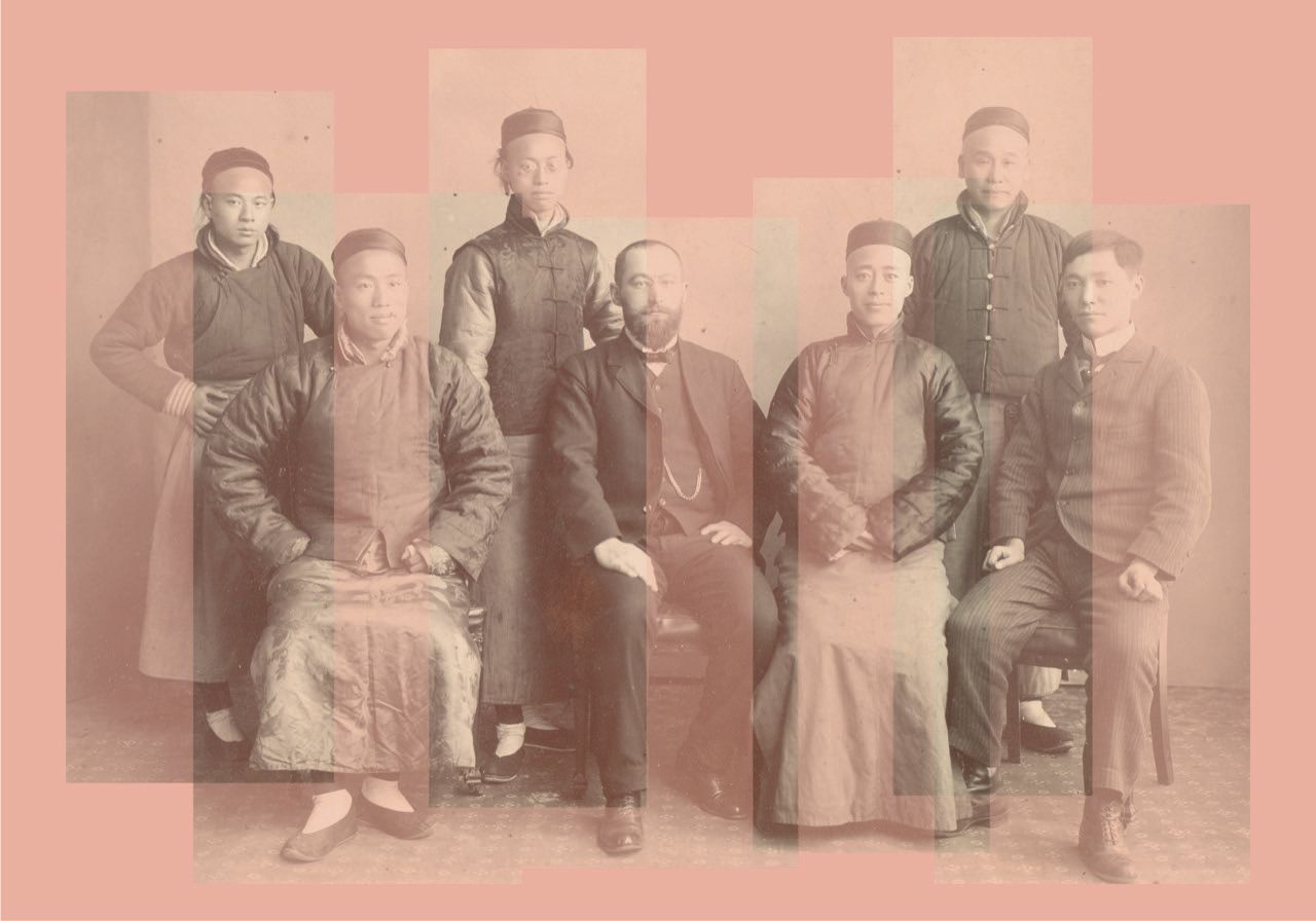 Redaktionsteam der chinesischsprachigen Zeitschrift Xiehebao in Shanghai, um 1911.