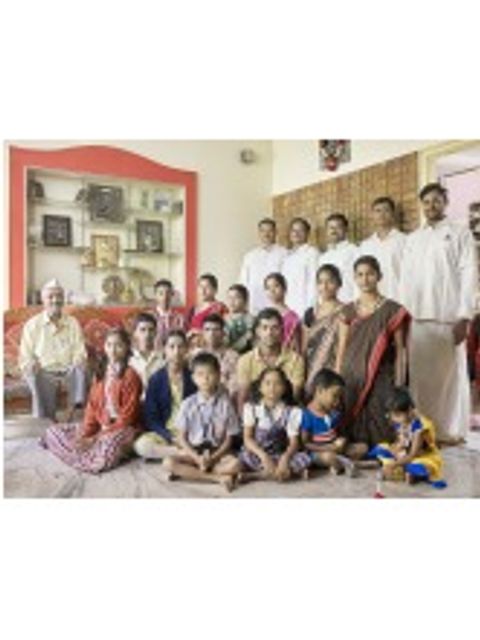Bild von einer indischen Großfamilie