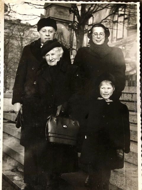 Familie Grünspohn 1957 in Riga