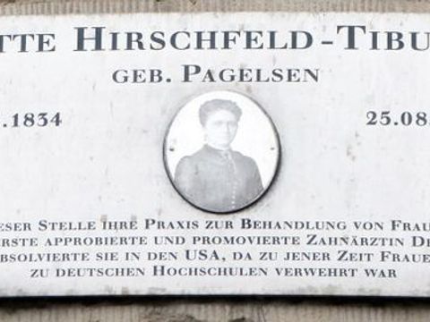 Gedenktafel für Henriette Hirschfeld-Tiburtius