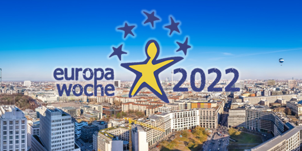 Berlin-Panorama mit Logo Europawoche 2022