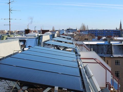 Solarpanels auf dem Dach, Ritterlandweg