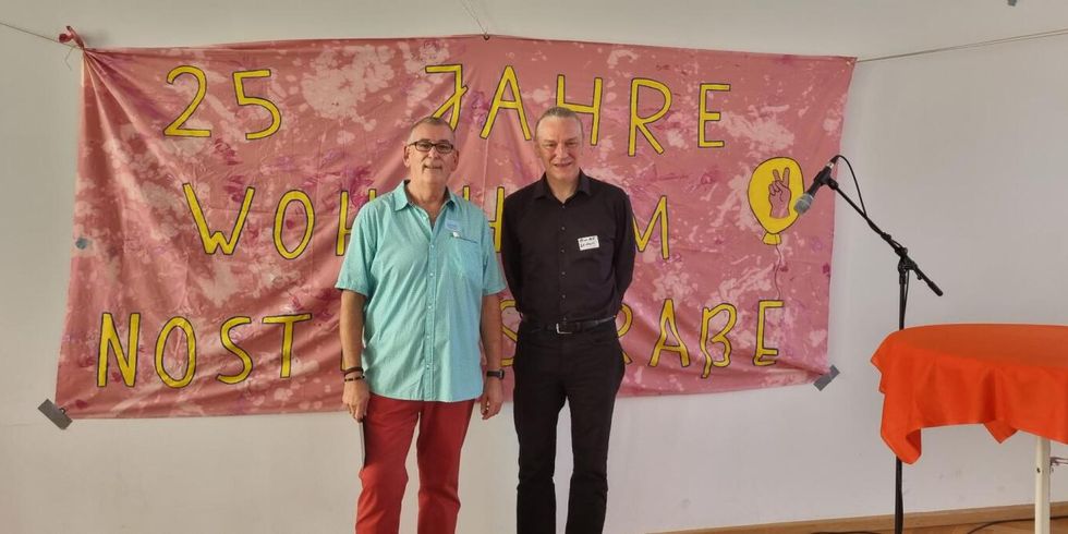 Oliver Nöll mit Einrichtungsleiter Ulrich Davids, Grußwort durch den Sozialstadtrat
