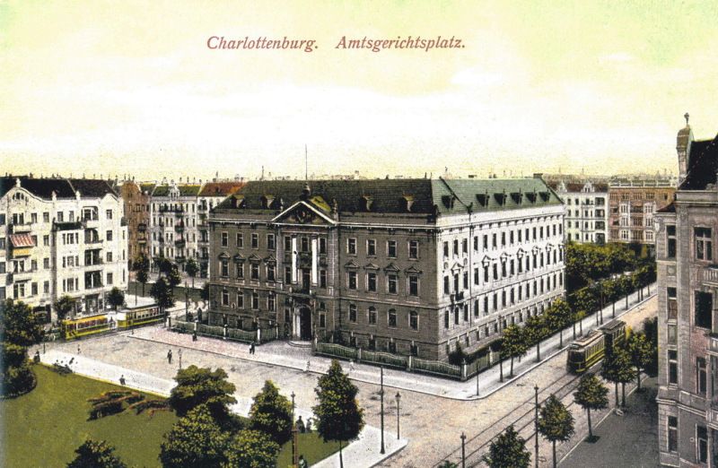 Das Gerichtsgebäude am Amtsgerichtsplatz