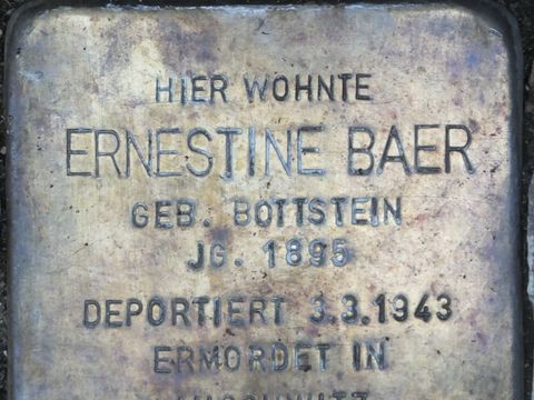 Stolperstein Ernestine Baer