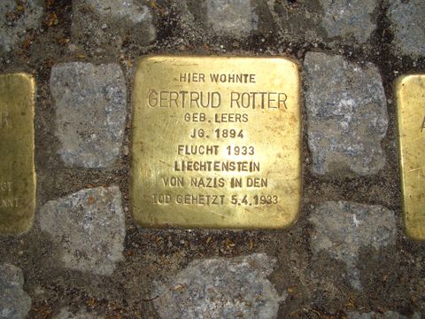 Stolperstein für Gertrud Rotter