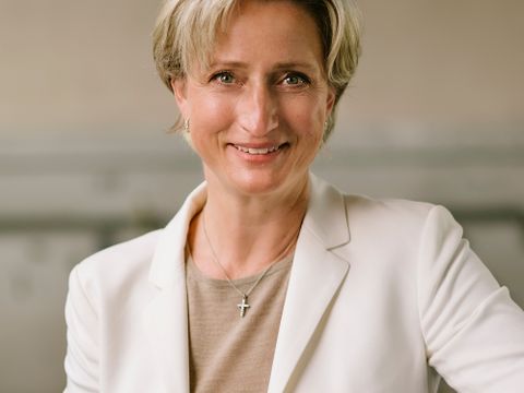 Ministerin Dr. Nicole Hoffmeister-Kraut