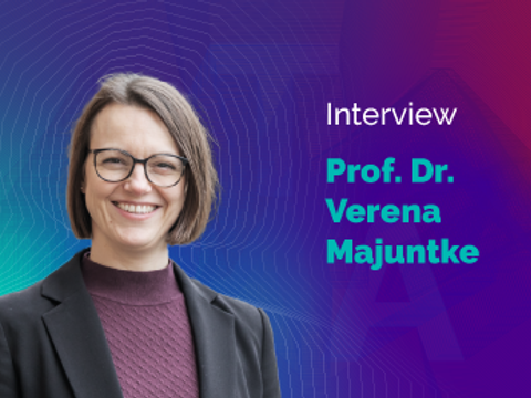 Prof. Dr. Verena Majuntke lächelnd