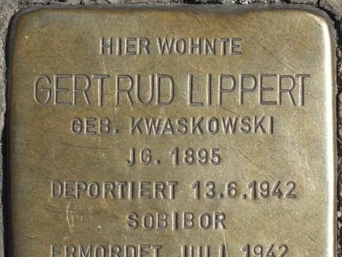 Stolperstein Gertrud Lippert, Foto:H.-J. Hupka