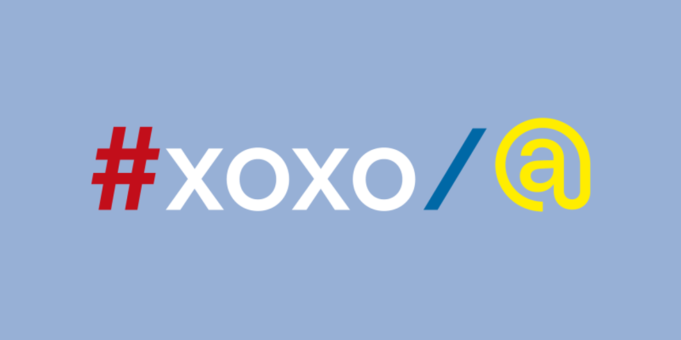 Typische Zeichen aus Social Media: #xoxo / @
