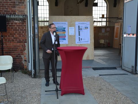 Bildvergrößerung: BzBm Igel eröffnet das Info-Café am ehemaligen Güterbahnhof Köpenick