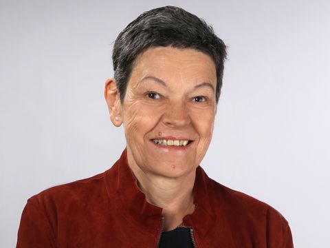 Porträt Dr. Christiane Schrübbers