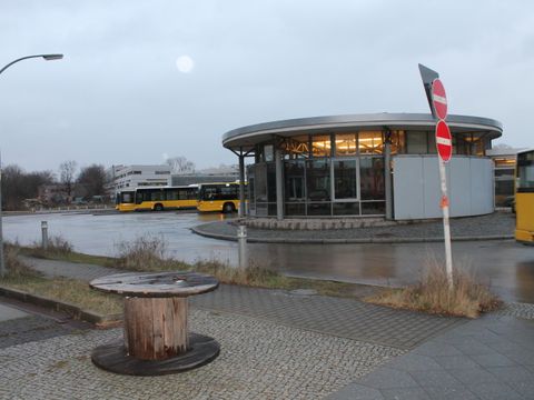 Bildvergrößerung: BVG-Busparkplatz, 10.01.2015