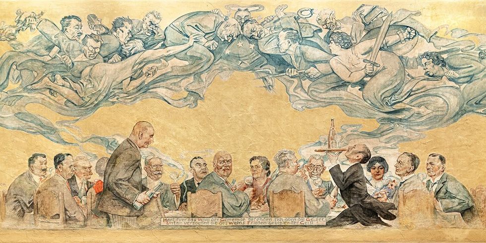 Wandmalerei von Menschen, die an einem Tisch sitzen und essen, trinken und rauchen. Der Rauch steigt auf und ergibt ein weiteres Bild: zwei Fronten, die miteinander streiten und kämpfen.