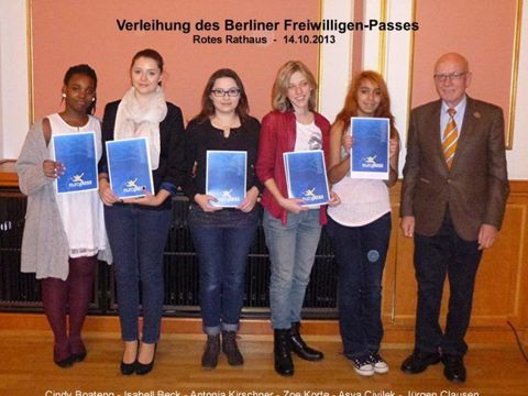 Verleihnung des Berliner Freiwilligen Passes im Roten Rathaus am 14.10.2013