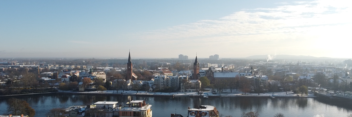 Drohnenbild von Köpenick im Winter
