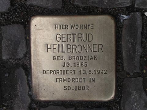 Stolperstein Gertrud Heilbronner