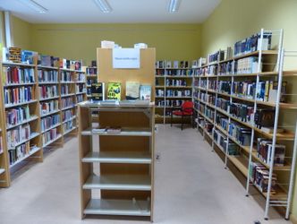 Erwachsenenbereich der Stadtteilbibliothek Friedrichshagen