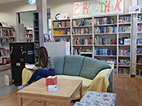 Bibliothek KulturPost Wilhelmsruh, Kinder- und Jugendbereich
