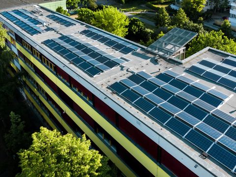 Bildvergrößerung: Solaranlage Emmy-Noether-Gymnasium