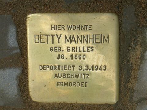 Stolperstein für Betty Mannheim