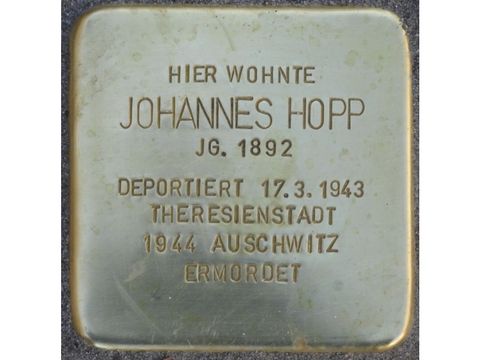 Bildvergrößerung: Stolperstein Johannes Hopp