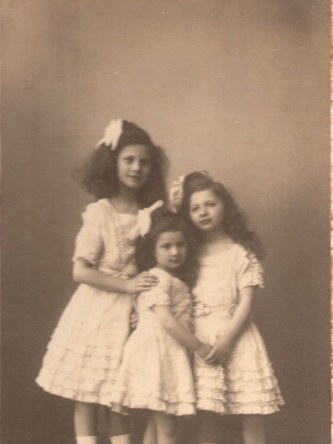 Bildvergrößerung: Klausner Töchter Ilse, Margot, Käthe