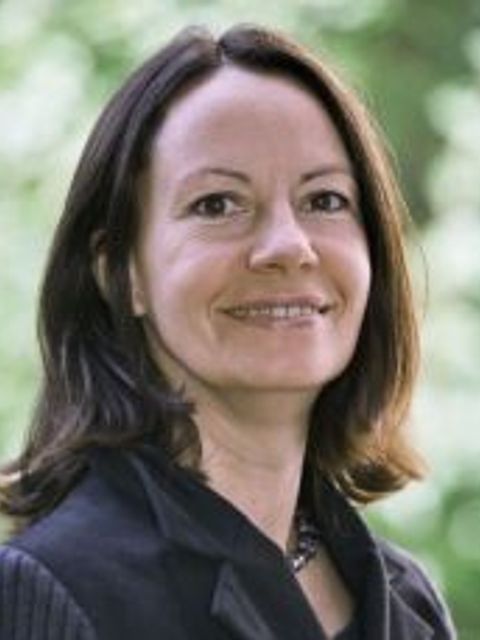 Portraitfoto der Umweltstadträtin Martina Schmiedhofer