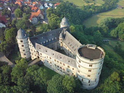 Bildvergrößerung: Luftbild von der Wewelsburg in Padernborn.