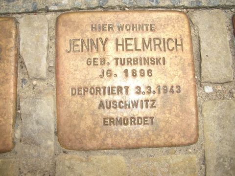 Stolperstein für Jenny Helmrich, 27.07.2011