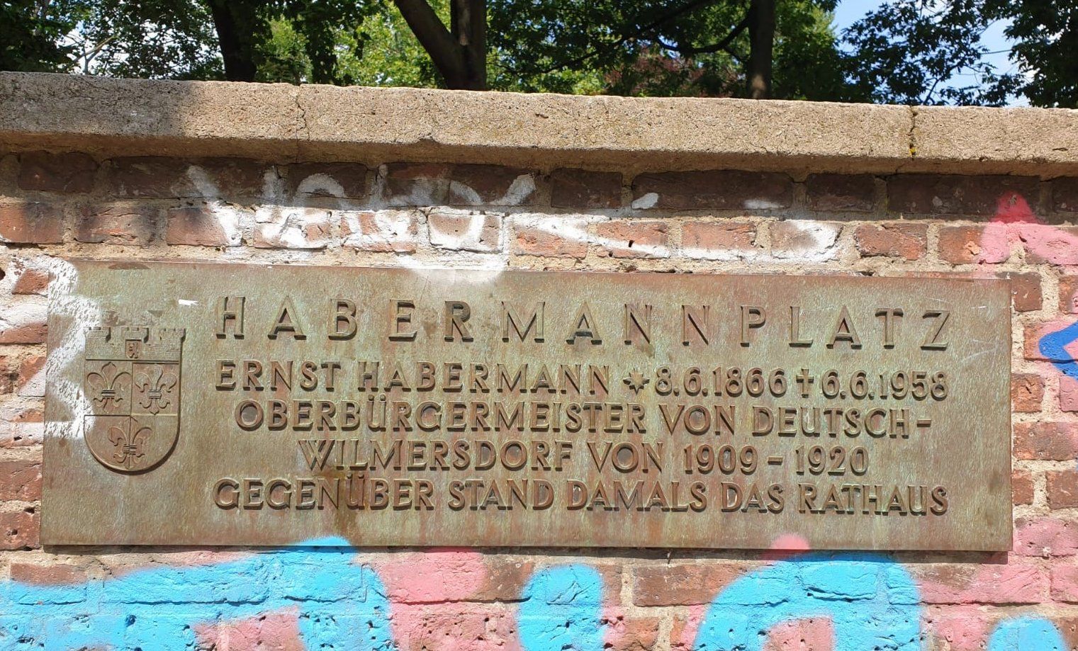 Gedenktafel für Ernst Habermann