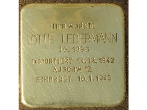 Stolperstein für Lotte Ledermann