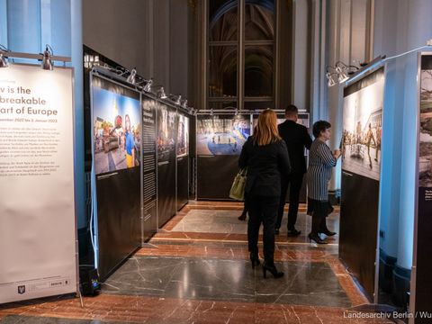 Ausstellung Kiew
