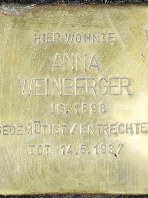 Stolperstein Anna Weinberger, Foto:H.-J. Hupka