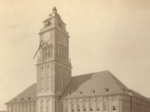 Alte Fotografie vom Rathaus Schöneberg