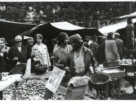 Berliner Wochenmarkt um 1930